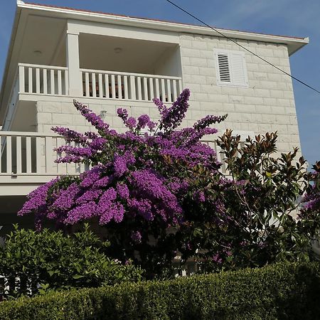 Apartments Marino Supetar Εξωτερικό φωτογραφία