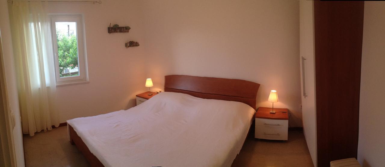 Apartments Marino Supetar Εξωτερικό φωτογραφία